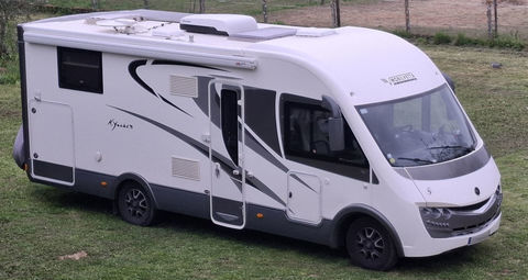 MOBILVETTA Camping car 2016 occasion Bordeaux 33000
