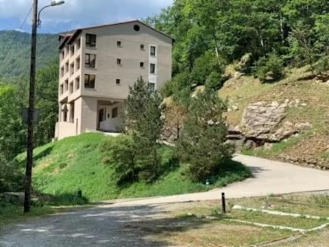   Studio curiste 2? � La Preste-les-Bains a 200 m des thermes Appartement - 1 pi�ce(s) - 24 m�