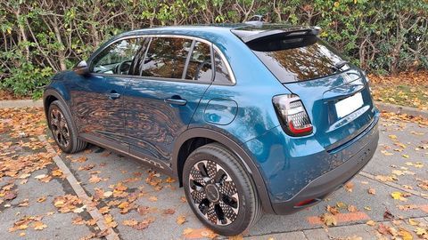 Fiat 600 T-Gen 3 1.2 Hybrid 110ch eDCT6 La Prima 2025 occasion Chevilly-Larue 94550