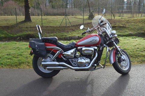 Moto SUZUKI 1997 occasion Montr&eacute;al-la-Cluse 01460