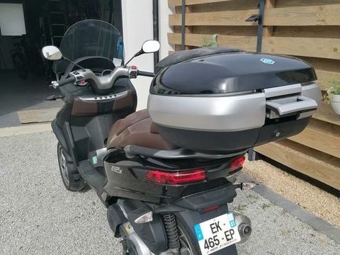 Scooter PIAGGIO 2017 occasion La Barre-de-Monts 85550
