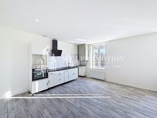  Appartement � louer 4 pi�ces 86 m�