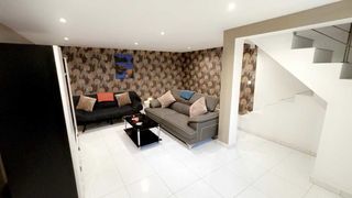  H�tel Particulier � louer 3/4 pi�ces 100 m�