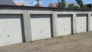  Parking / Garage � louer 12 m�