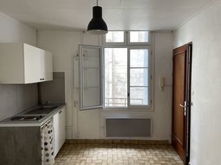  Immeuble � vendre 141 m�