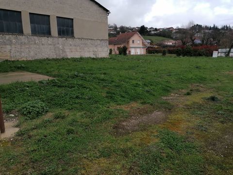   Entrep�t de 220m� sur 2297m� terrain constructible viabilis� Atelier - 1 pi�ce(s) - 2297 m�