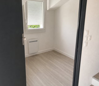  Appartement à louer 2 pièces 37 m²