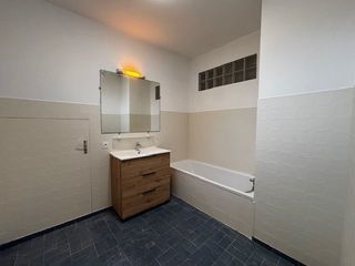  Maison � louer 5 pi�ces 169 m�