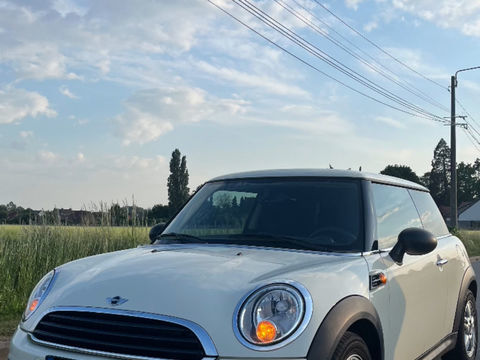 Mini One Hatch 75 ch 2012 occasion P&eacute;ronne-en-M&eacute;lantois 59273