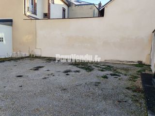  Parking / Garage � louer 