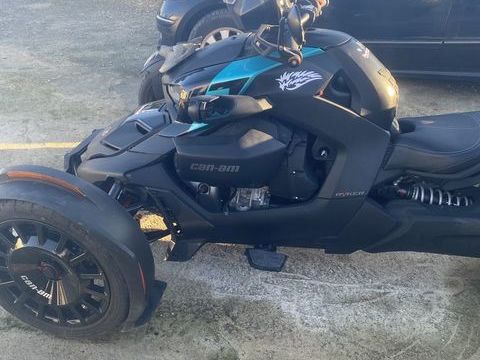 Moto CAN AM 2020 occasion Verqui&egrave;res 13670