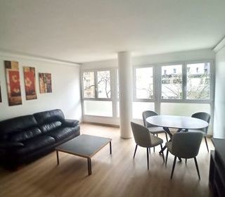  Appartement � louer 3 pi�ces 61 m� Paris