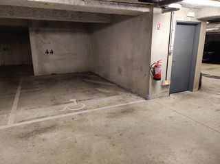  Parking / Garage � louer 15 m�