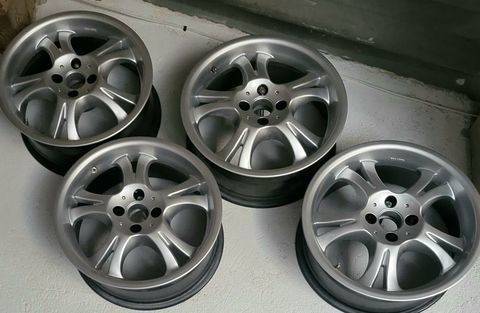 Pi&egrave;ces et &eacute;quipements Voiture Pi&egrave;ces et &eacute;quipements Voiture  occasion Toulon 83000