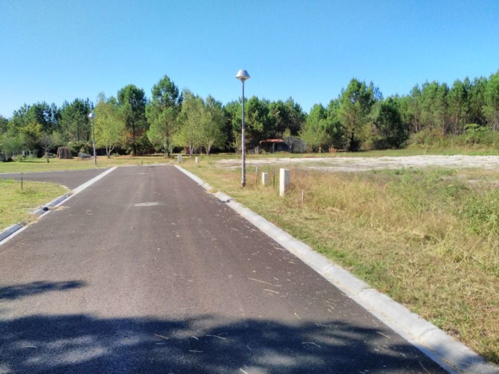 Maisons neuves   Landiras (33720)