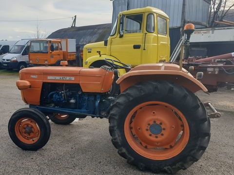 SOMECA Tracteur agricole 1966 occasion Mauriac 15200