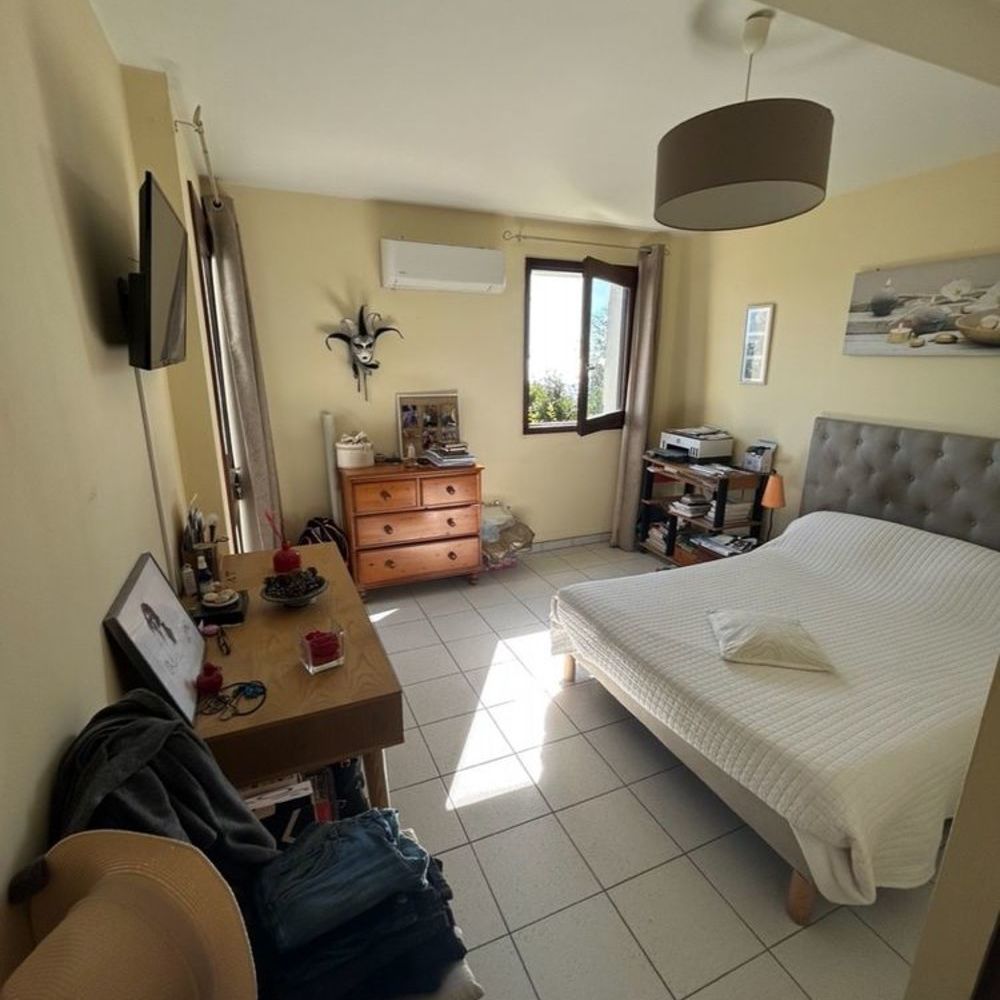 � vendre  Villa Miomo (20200)