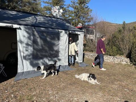 Pi&egrave;ces et &eacute;quipements Caravaning Pi&egrave;ces et &eacute;quipements Caravaning  occasion Saint-Laurent-du-Var 06700