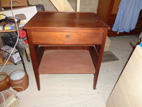 Petit secr�taire 40 Saint-S�ve (33)