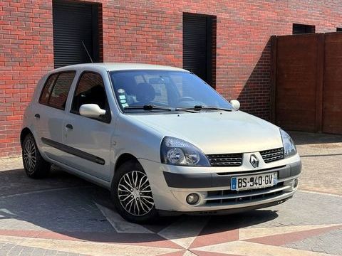Renault Clio II Clio 1.9 dTi Expression Clim 2001 occasion Romainville 93230