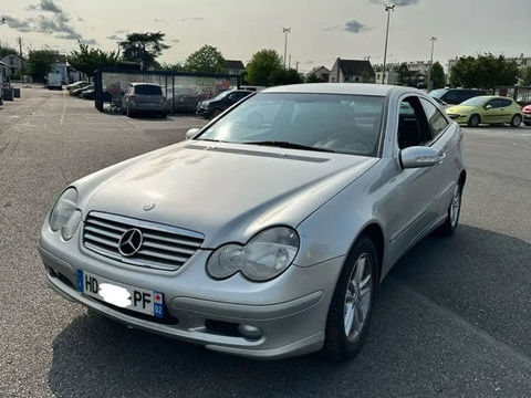 Mercedes Classe C C Coup&eacute; Sport 180 Sport 2001 occasion Vouill&eacute; 86190