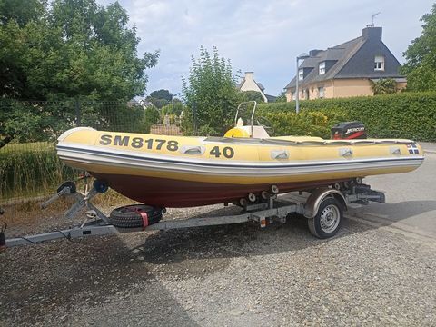 Bateaux &agrave; moteur Pneumatique - Semi-rigide 1992 occasion Saint-Malo 35400
