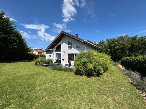   � CHENIERES , Meurthe-et-Moselle: Maison familiale 4 fa�ades Maison - 6 pi�ce(s) - 135 m�