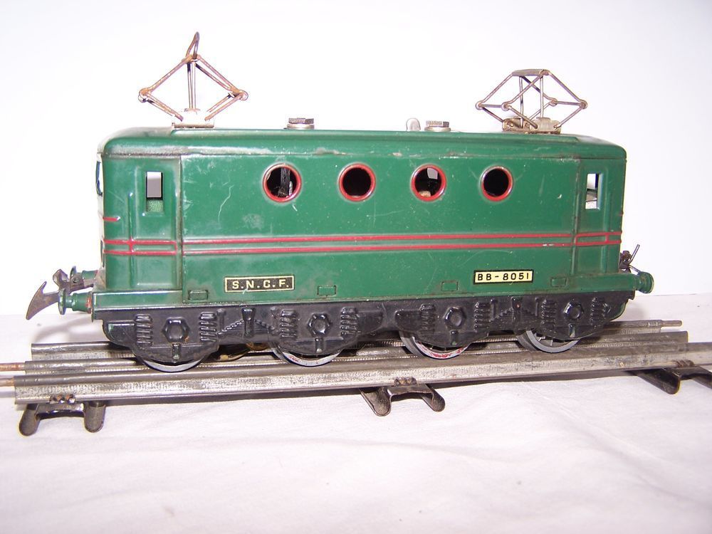 Train &eacute;lectrique Hornby ann&eacute;e 1950 
