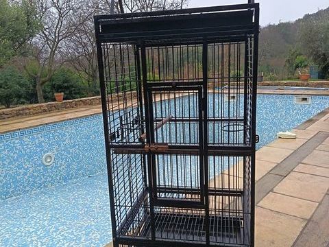 Cage perroquet. 99 30760 Saint-christol-de-rodi�res