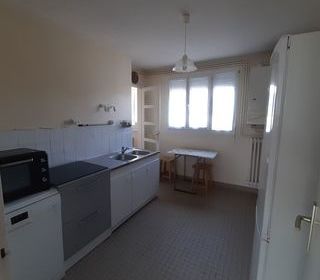  Appartement � louer 3 pi�ces 84 m�