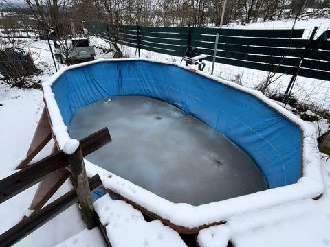 Piscine hors sol 5 m�tre de long par 3 de large 500 Rocles (48)