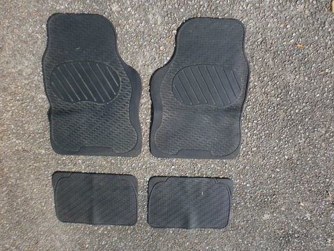 Pi&egrave;ces et &eacute;quipements Voiture Pi&egrave;ces et &eacute;quipements Voiture  occasion Nantes 44300