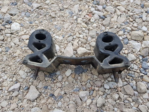 Pi&egrave;ces et &eacute;quipements Voiture Pi&egrave;ces et &eacute;quipements Voiture  occasion Mouans-Sartoux 06370