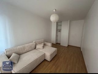  Appartement à louer 3 pièces 81 m² Lyon