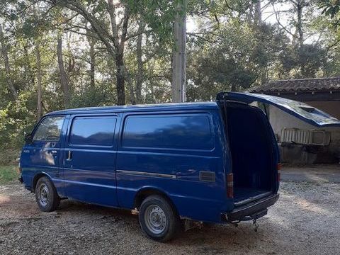 Toyota Hi Ace HIACE D TOLE LONG 1990 occasion Lorgues 83510