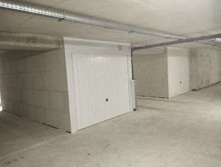  Parking / Garage � louer 12 m�