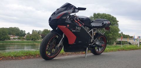 Moto DUCATI 2005 occasion Bl&eacute;r&eacute; 37150