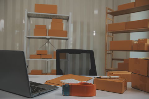 Bureaux, local commercial ou entrepôt : comment choisir le bon local pour votre activité ?