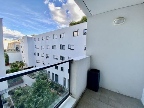  Appartement � louer 4 pi�ces 97 m� Bordeaux