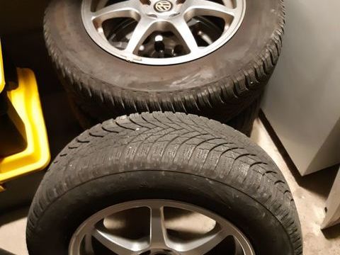 Pi&egrave;ces et &eacute;quipements Voiture Pi&egrave;ces et &eacute;quipements Voiture  occasion Charols 26450