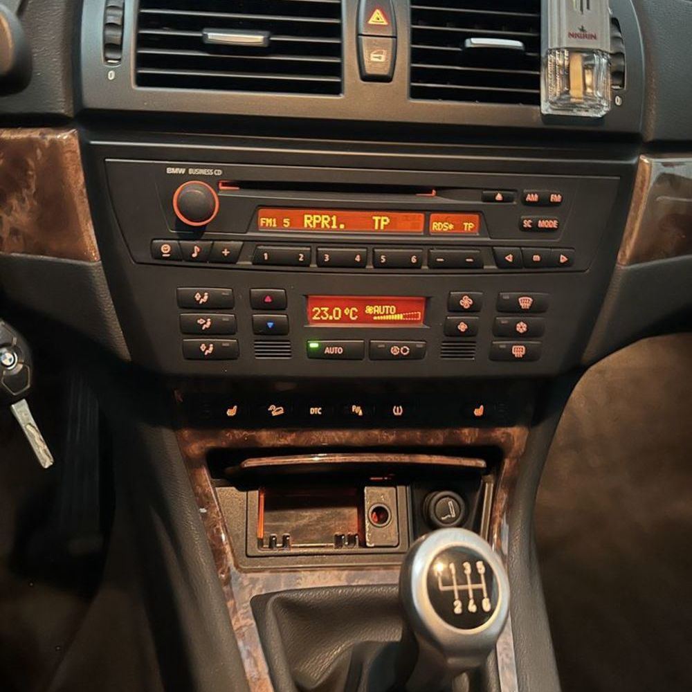 X3 2.0i 150ch Luxe 2007 occasion 69200 V&eacute;nissieux