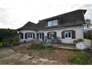  Maison � vendre 6 pi�ces 210 m�