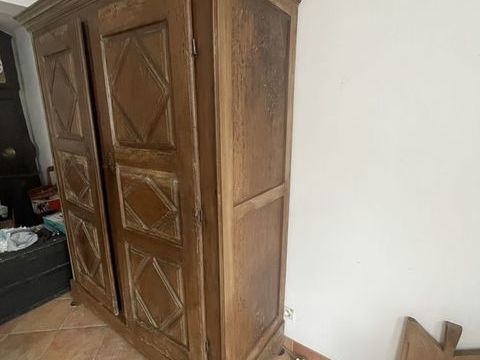  Armoire bois massif style Espagnol Saint-Nicolas-de-la-Grave (82)