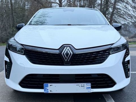 Renault Clio IV TCe 90 Energy Business 2024 occasion Poitiers 86000