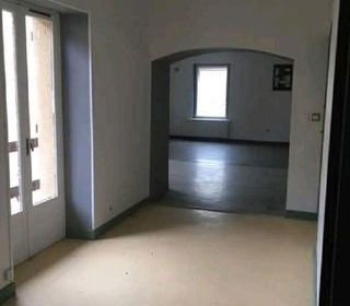  Appartement � louer 5 pi�ces 150 m�