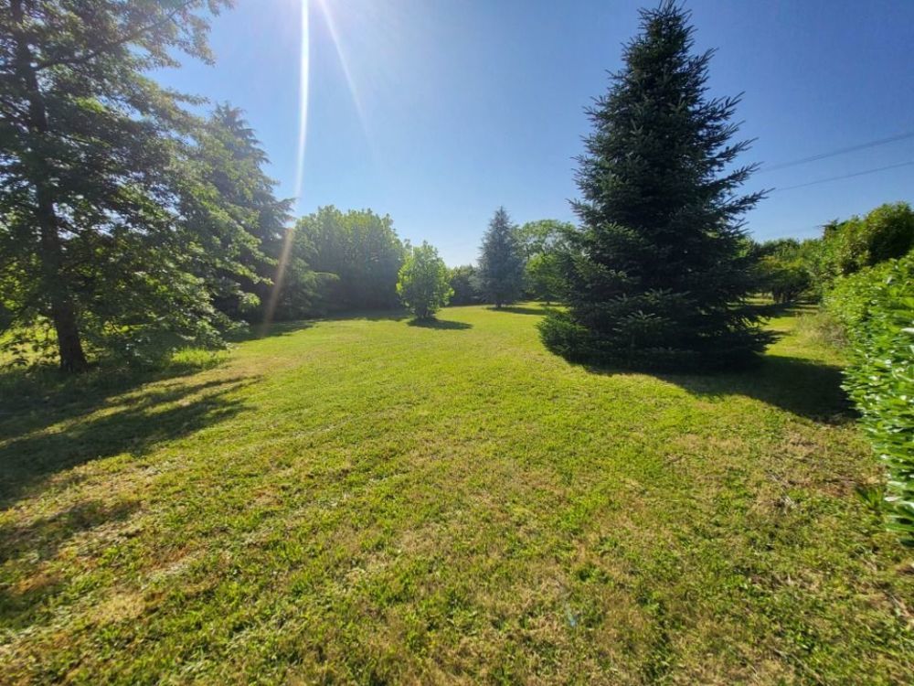   Cours-de-Pile (24520)