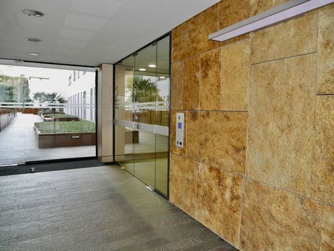  Appartement � louer 4 pi�ces 97 m�