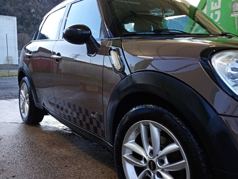 Mini Countryman D 112 ch ALL4 Cooper Pack Red Hot Chili 2010 occasion Espalion 12500