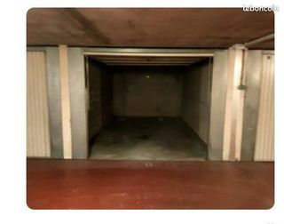  Parking / Garage � louer 12 m�