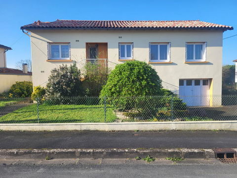   Pavillon sur �tage avec terrain Maison - 6 pi�ce(s) - 119 m�